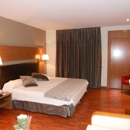 Alti Hotel Bagnères-de-Luchon Exteriér fotografie