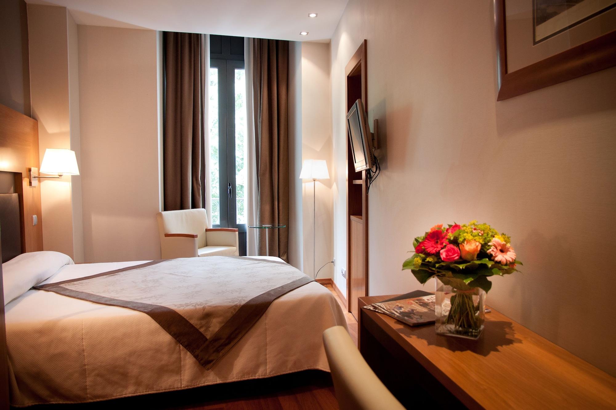 Alti Hotel Bagnères-de-Luchon Exteriér fotografie