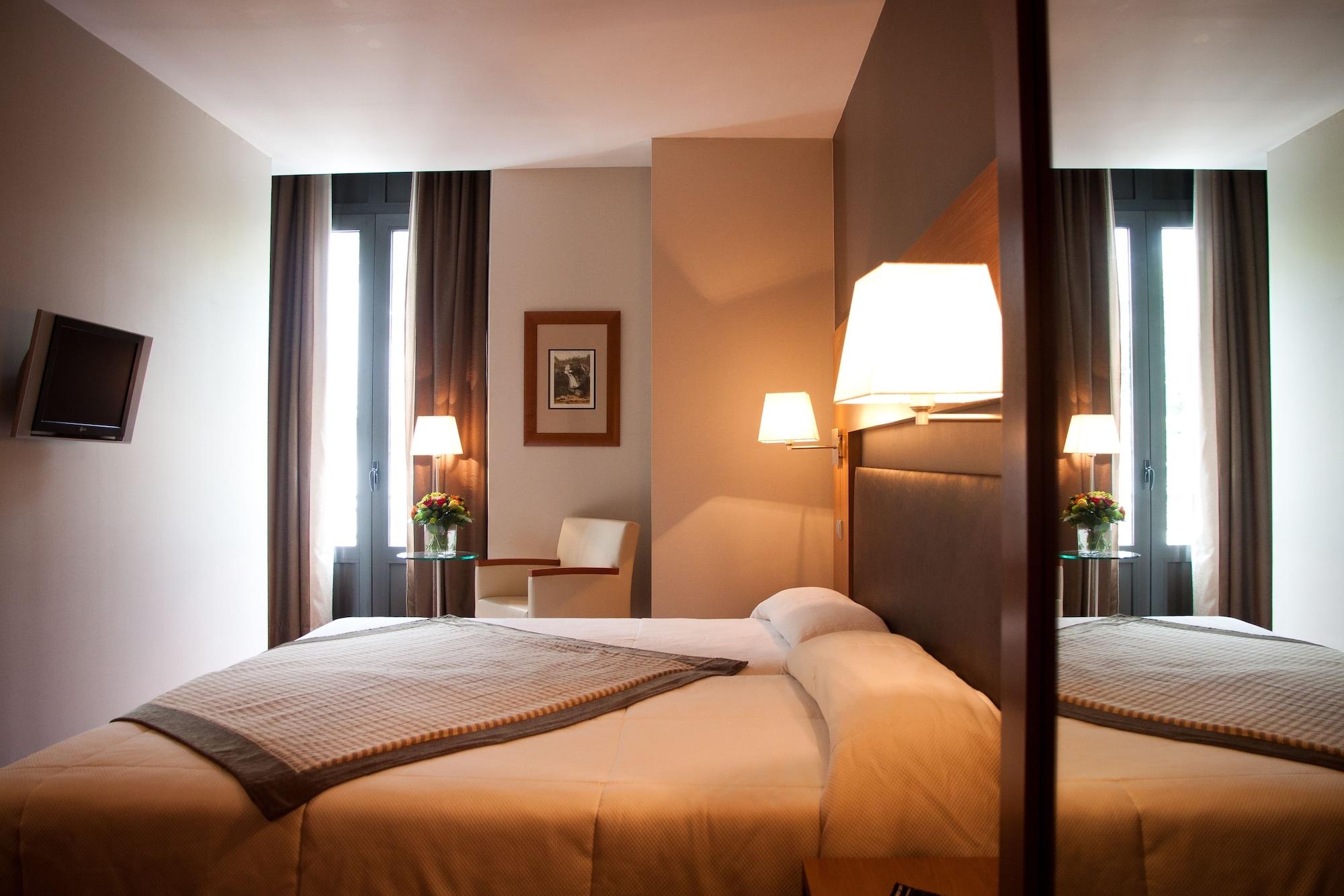Alti Hotel Bagnères-de-Luchon Exteriér fotografie
